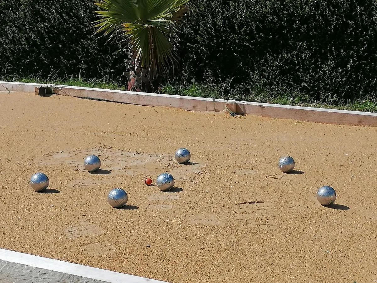 Gite 4 Pers Proche Plage Avec Jardin كلووار كارنووي 0*, كلووار كارنووي